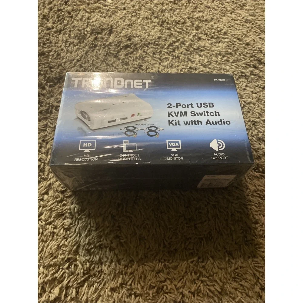 TRENDnet 2-Port USB KVM Switch Kit w/ Audio VGA TK-209K White